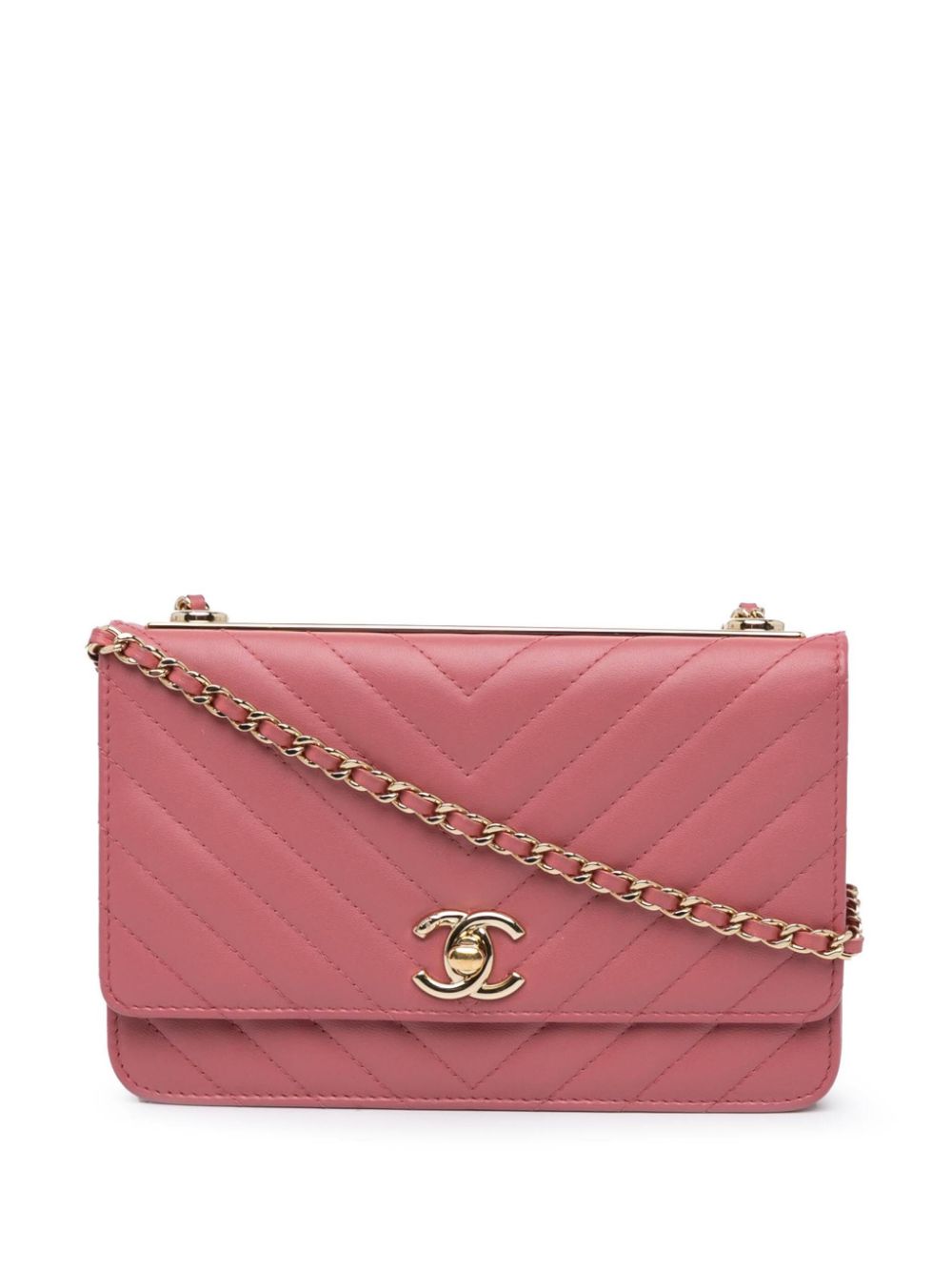 CHANEL 2019 Chevron Quilted Lambskin Trendy CC Wallet on Chain crossbody bag Women