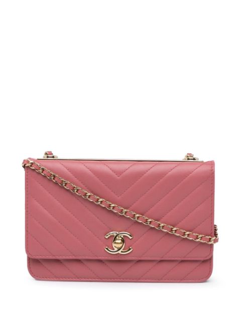 HOT SALE CHANEL 2019 Chevron Quilted Lambskin Trendy CC Wallet on Chain crossbody bag Women