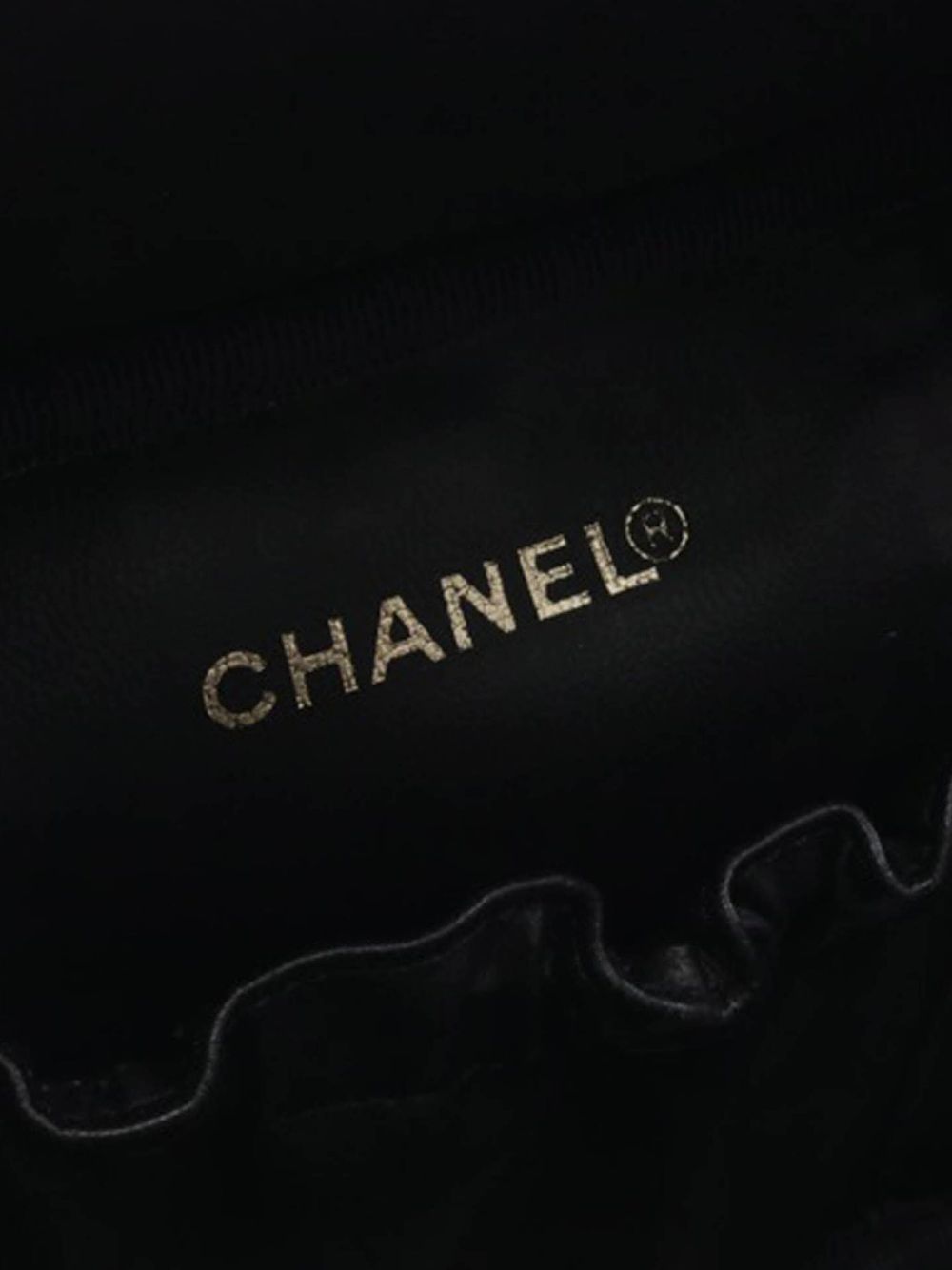 CHANEL 1994-1996 CC Caviar Case vanity bag Women