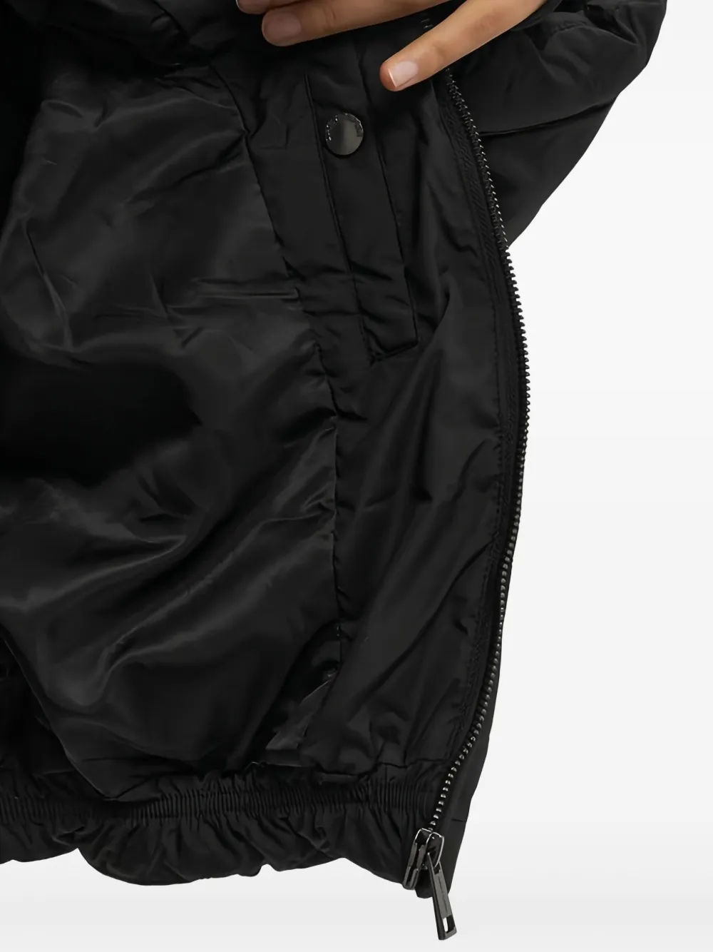 Daily Paper Cropped donsjack met capuchon Zwart