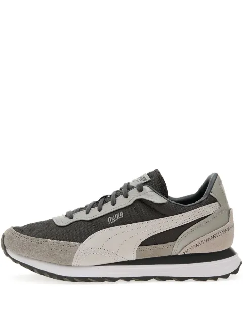 PUMA Road Rider sneakers