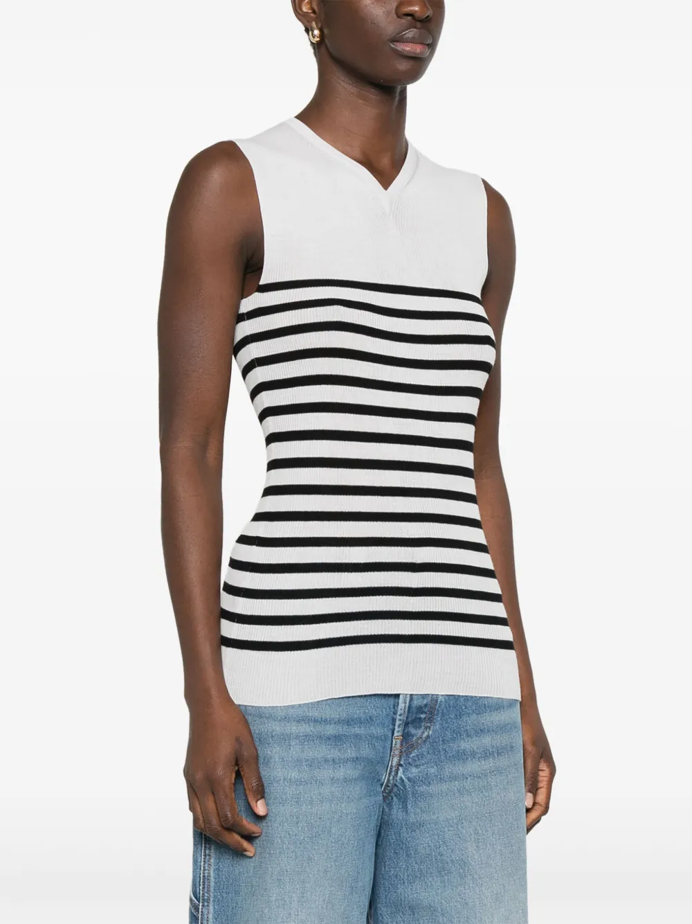 Shop Khaite Renato Top In 中性色
