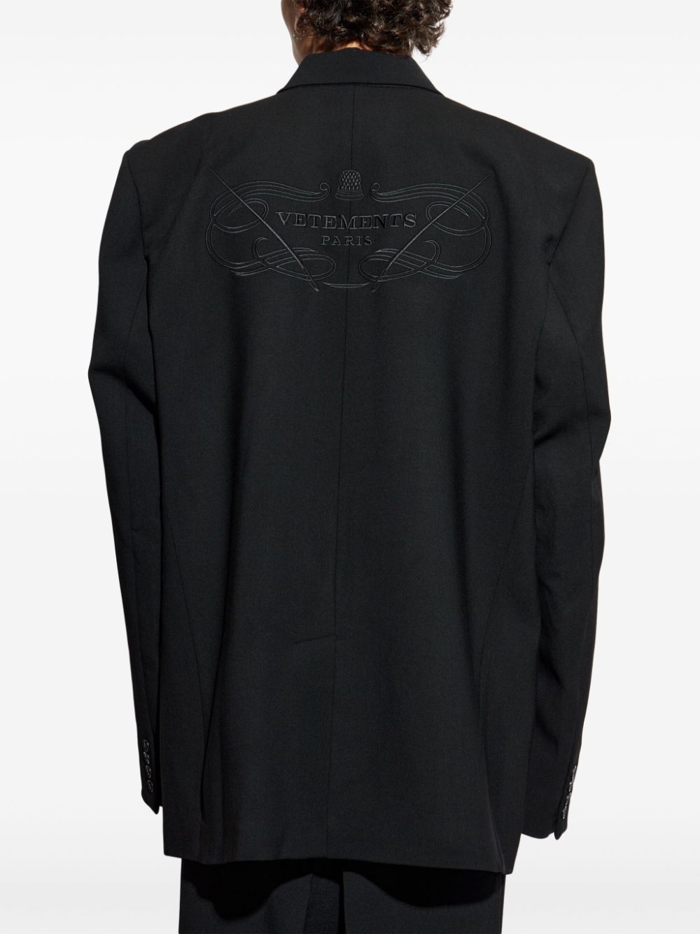 VETEMENTS 刺绣西装夹克 