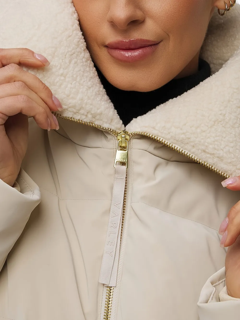 Varley Roseville puffer jacket Beige
