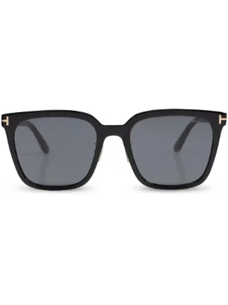 TOM FORD Eyewear Tヒンジ サングラス | ブラック | FARFETCH JP