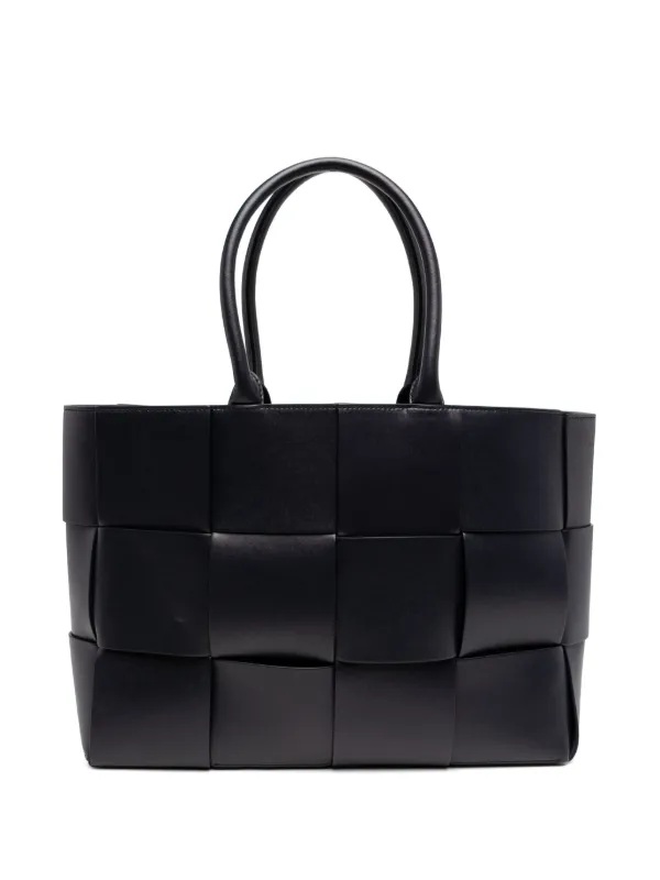 直営店☆BOTTEGA VENETA☆SALE! MEDIUM ARCO トートバッグ/BLACK 27457606_57328503_600.jpg