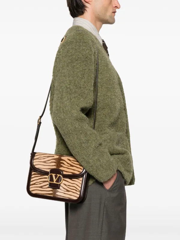 Valentino Garavani 9TO5 Messenger Bag | Neutrals | FARFETCH
