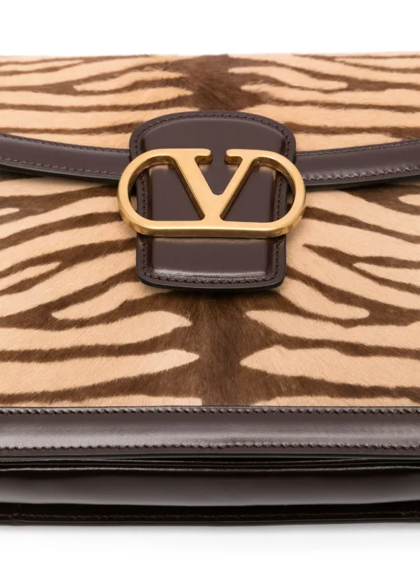 Valentino Garavani 9TO5 Messenger Bag | Neutrals | FARFETCH