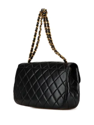 CHANEL ブラック エナメル仕様 ボディバッグ CHANEL シャネル A94102 ボディバッグ マトラッセ ラムスキン 黒