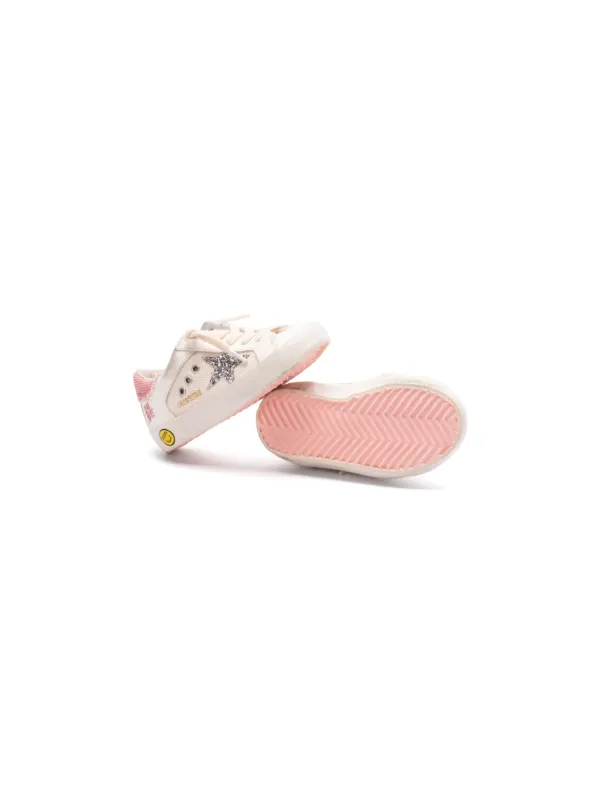 heart-patch leather sneakers