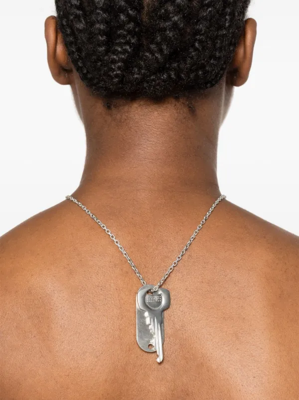 MM6 Maison Margiela キーチャーム ネックレス | シルバートーン MM6 Maison Margiela キーチャーム ネックレス | シルバートーン