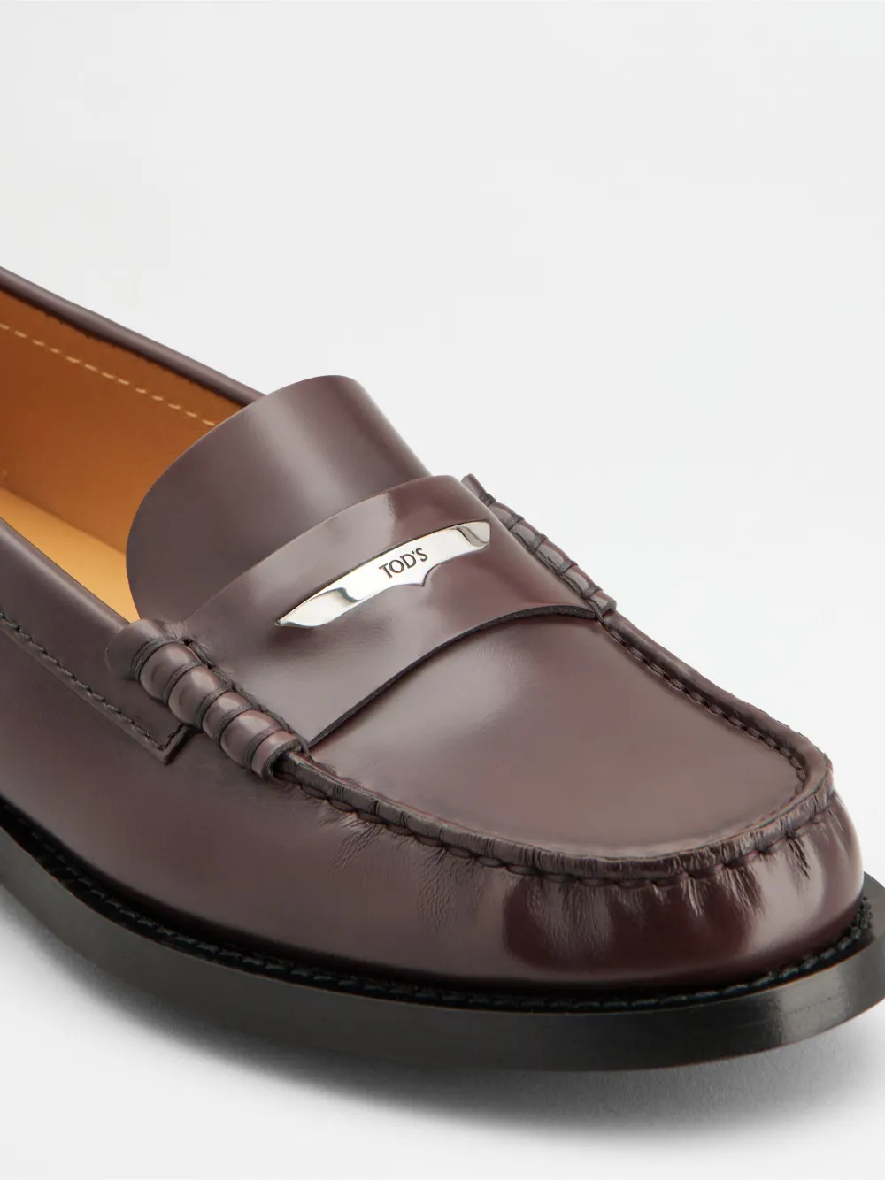 Tod's Leather Loafers In Brown