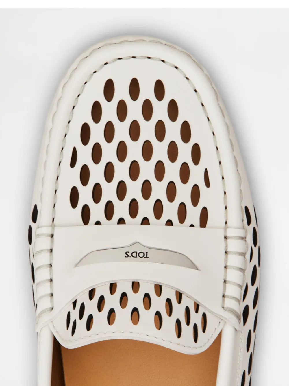 Tod's Gommino Loafers In White
