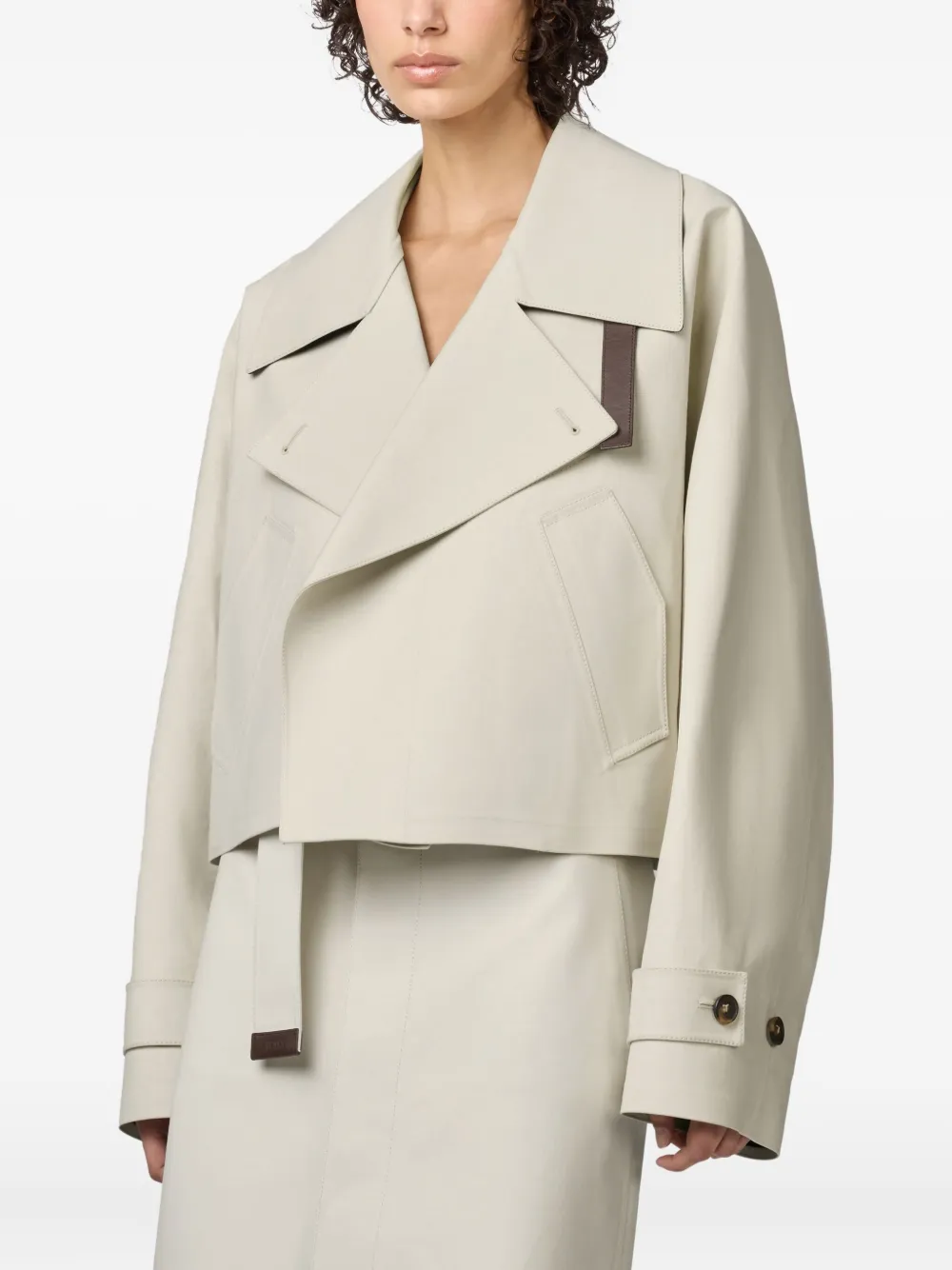 Tod's Double-breasted Cropped Jacket In Neutral