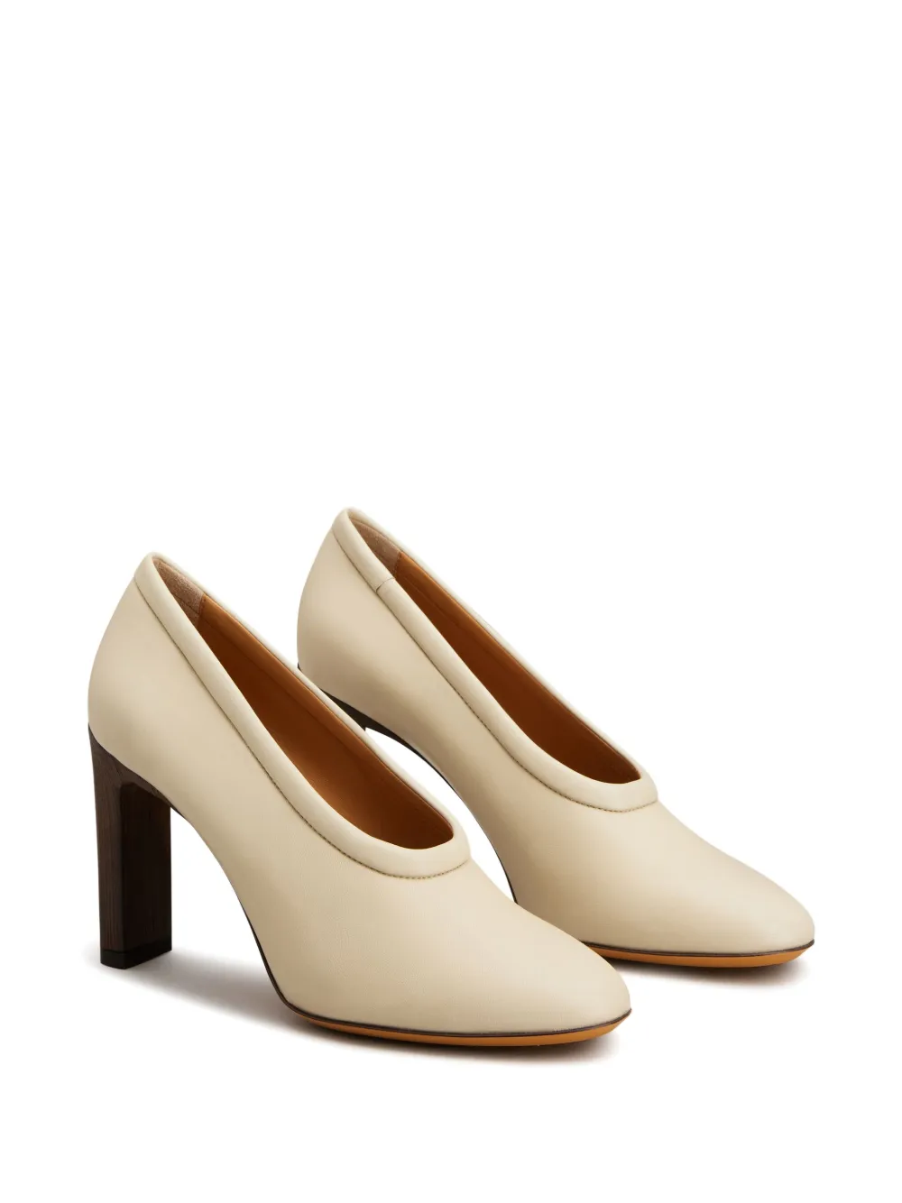 Tod's leather pumps Neutrals