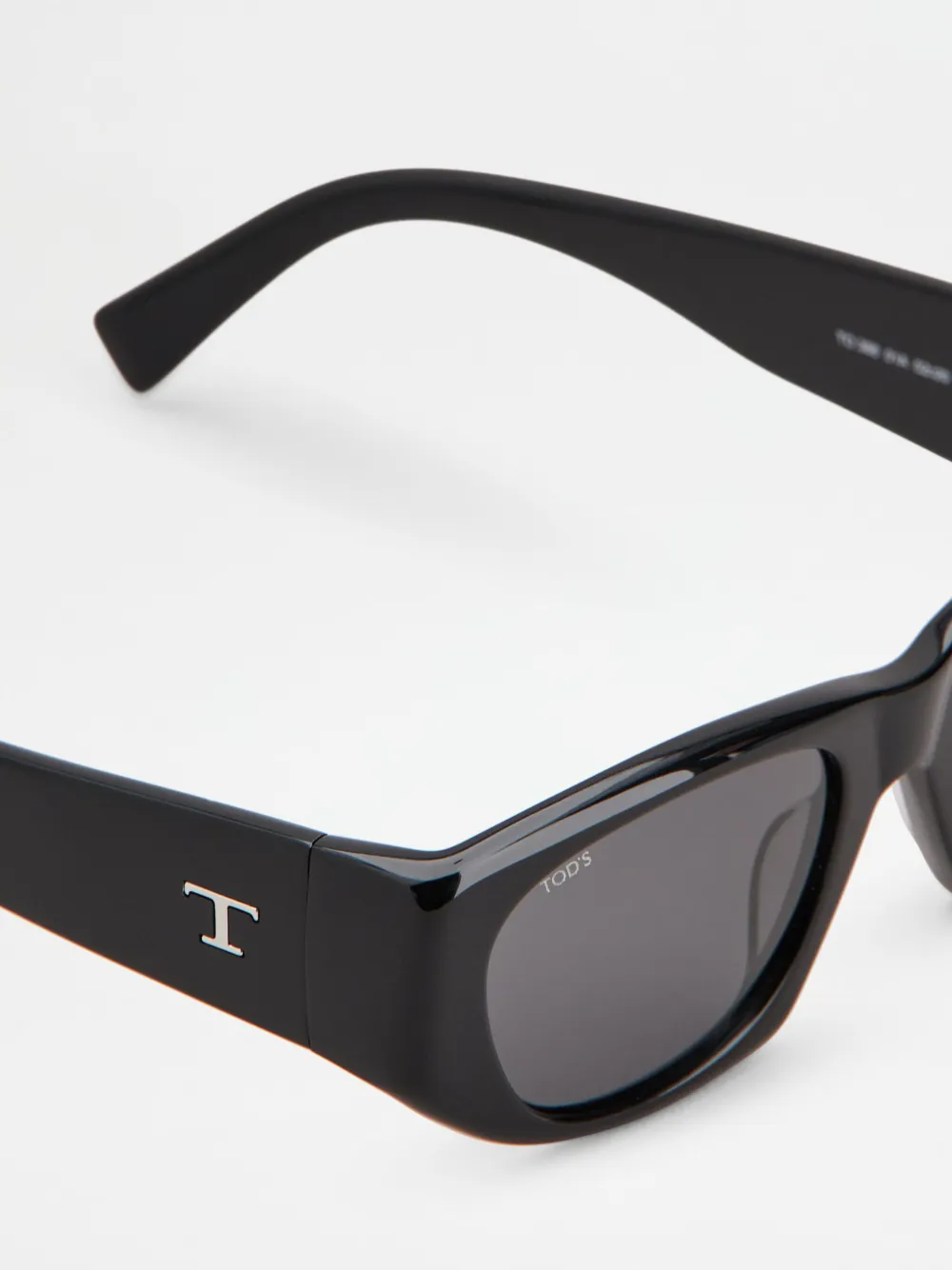 TOD'S LOGO-PLAQUE SUNGLASSES