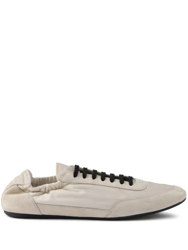 PRADA Collapse Re-Nylon スエード 伸縮性のあるスニーカー 希少】PRADA Collapse Re-Nylon スエードトリム スニーカー
