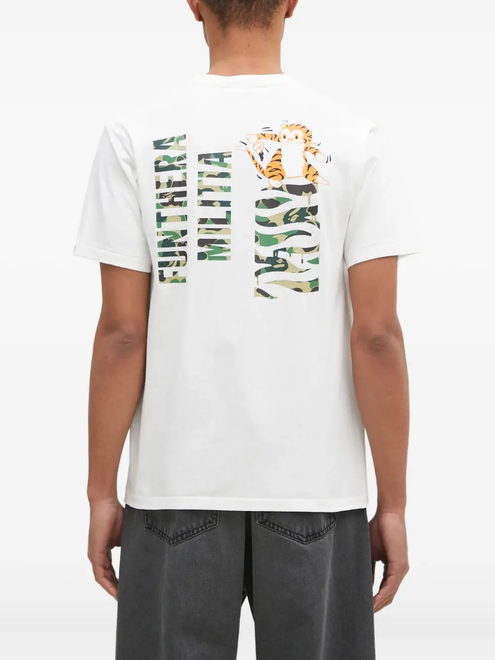 A BATHING APE T-shirt met camouflageprint Wit
