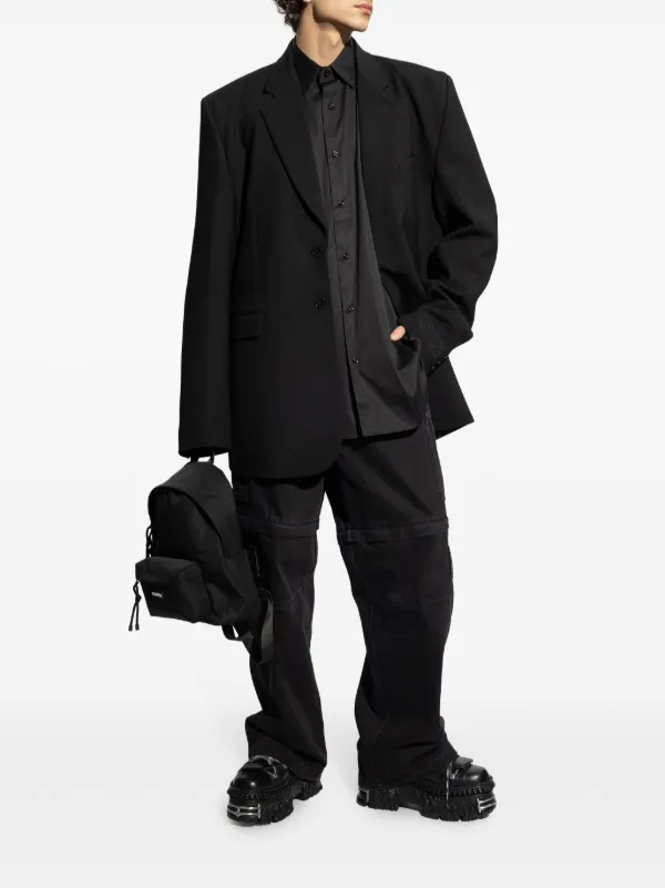 VETEMENTS sticker-print Shirt Black FARFETCH IN