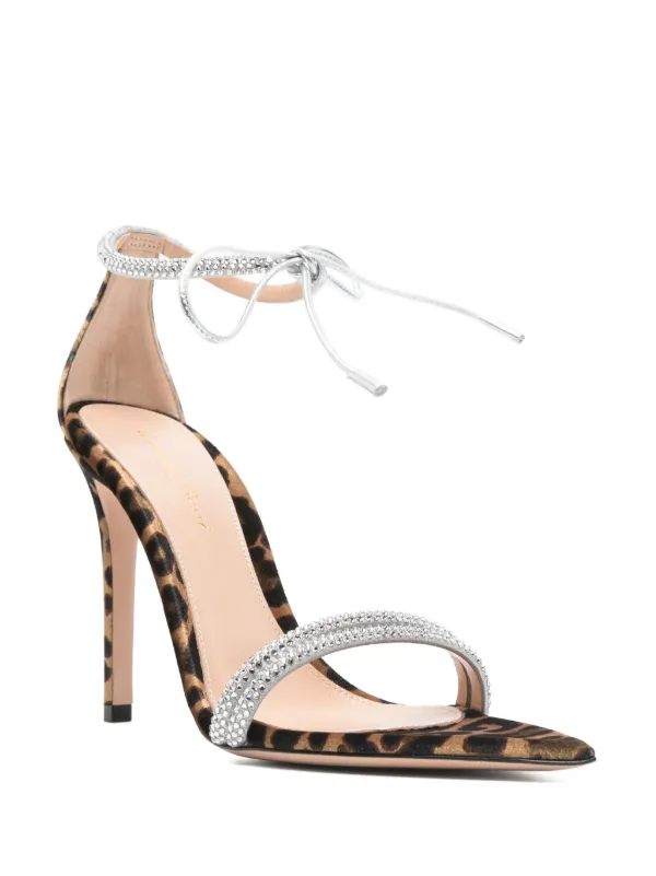 【ソフィー】Gianvito Rossi ⭐︎MONTECARLO サンダル Gianvito Rossi 105mm Montecarlo Sandals | Silver | FARFETCH
