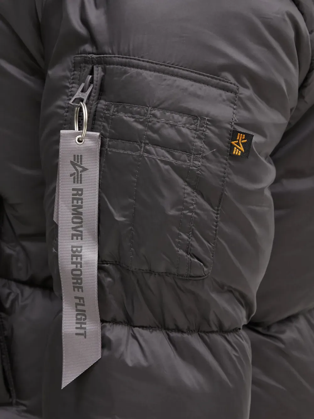Alpha Industries Cloud gewatteerd jack met capuchon Grijs