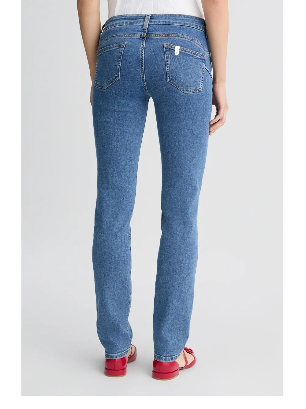 Shop Liu •jo Gemstones-detail Jeans In Blue