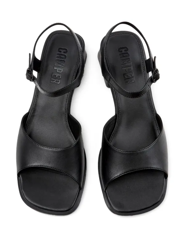 定期入れの Camper Kora サンダル | ブラック | FARFETCH JP 靴
