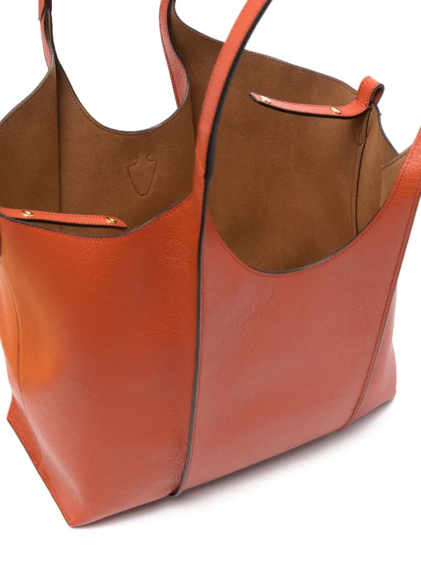 【TOD’S】SMALL T TIMELESS SHOULDER BAG Brown T Timeless Small leather shoulder bag in brown - Tods