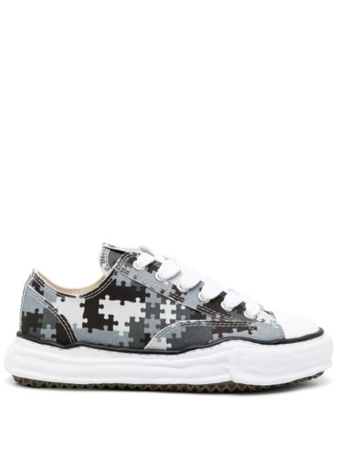 Maison MIHARA YASUHIRO x Peace and After Puzzle Camo Peterson low sneaker