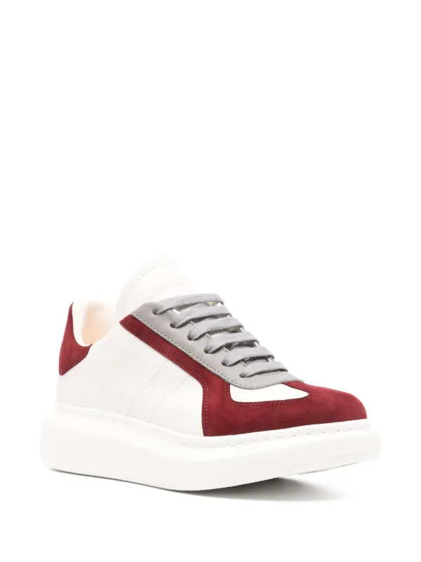 【送料&関税込】Alexander McQueen Oversized Retro Lace-up Sn 27591274_57399455_600.jpg