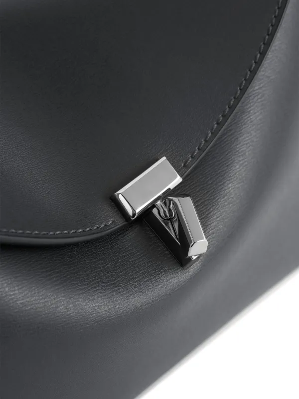 【Toteme】“T-Lock” ショルダーバッグ ブラック送料関税込 TOTEME T-Lock ショルダーバッグ | ブラック | FARFETCH JP