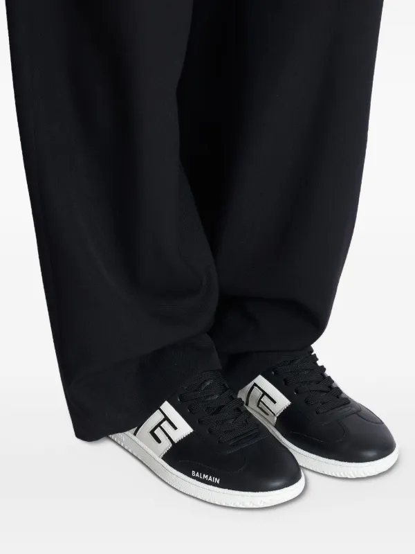 【関税込み】Balmain ブラック Swan スニーカー Balmain Swan スニーカー | ブラック | FARFETCH JP
