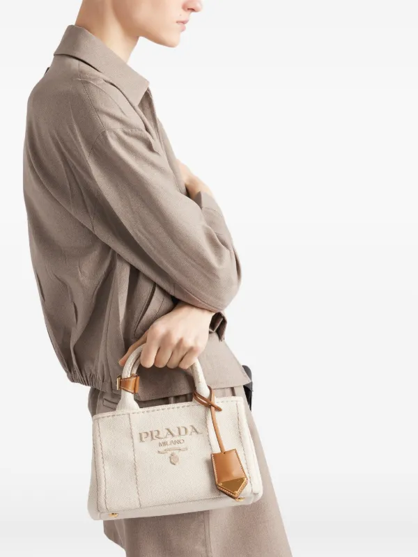 Prada ジャルディニエール ミニバッグ | ニュートラル | FARFETCH JP