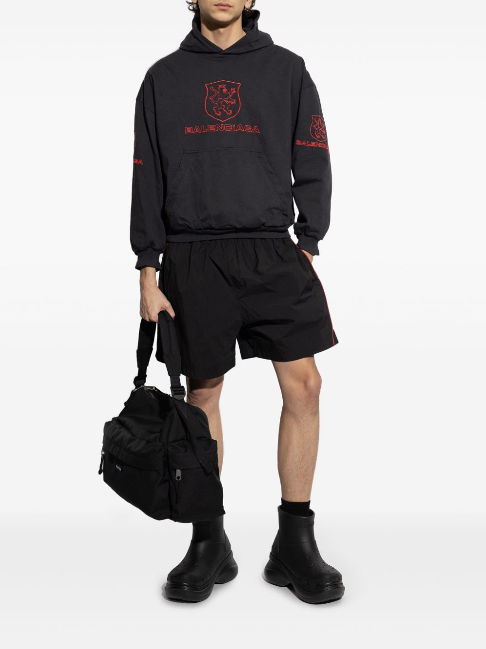 Balenciaga logo-embroidered hoodie - Zwart