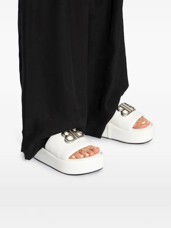 BALENCIAGA サンダル ホワイト/レッド/ブラック BALENCIAGA バレンシアガ サンダル 551154 WBAE1 レザー