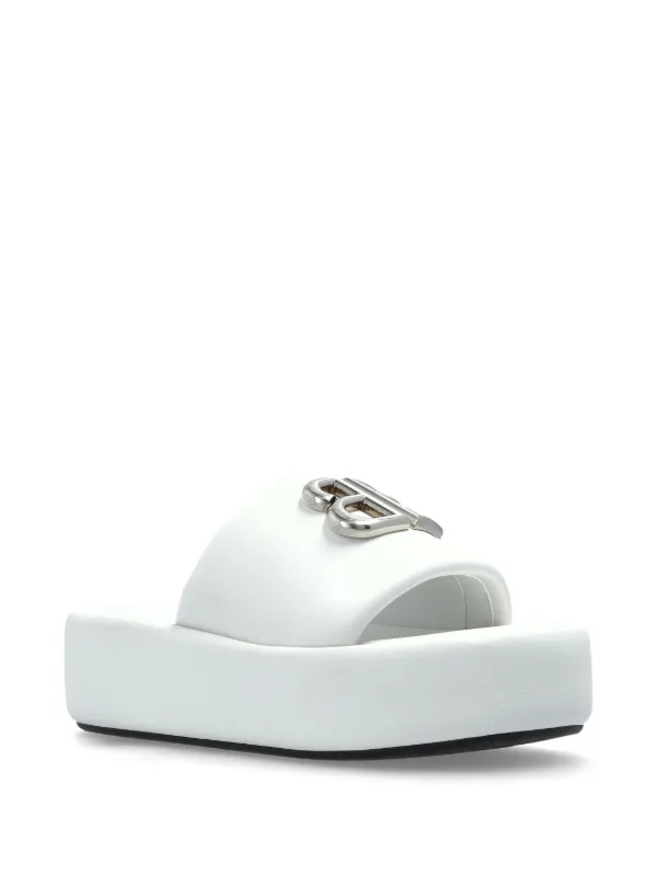BALENCIAGA ホワイト スポーツサンダル 26 ㎝ 中古・古着通販】BALENCIAGA (バレンシアガ) サンダル ホワイト