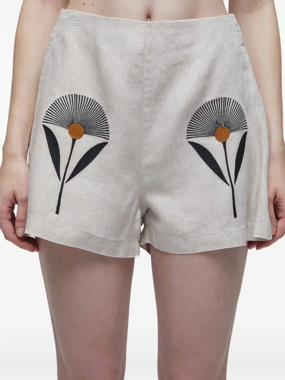 Osklen Linnen shorts Beige