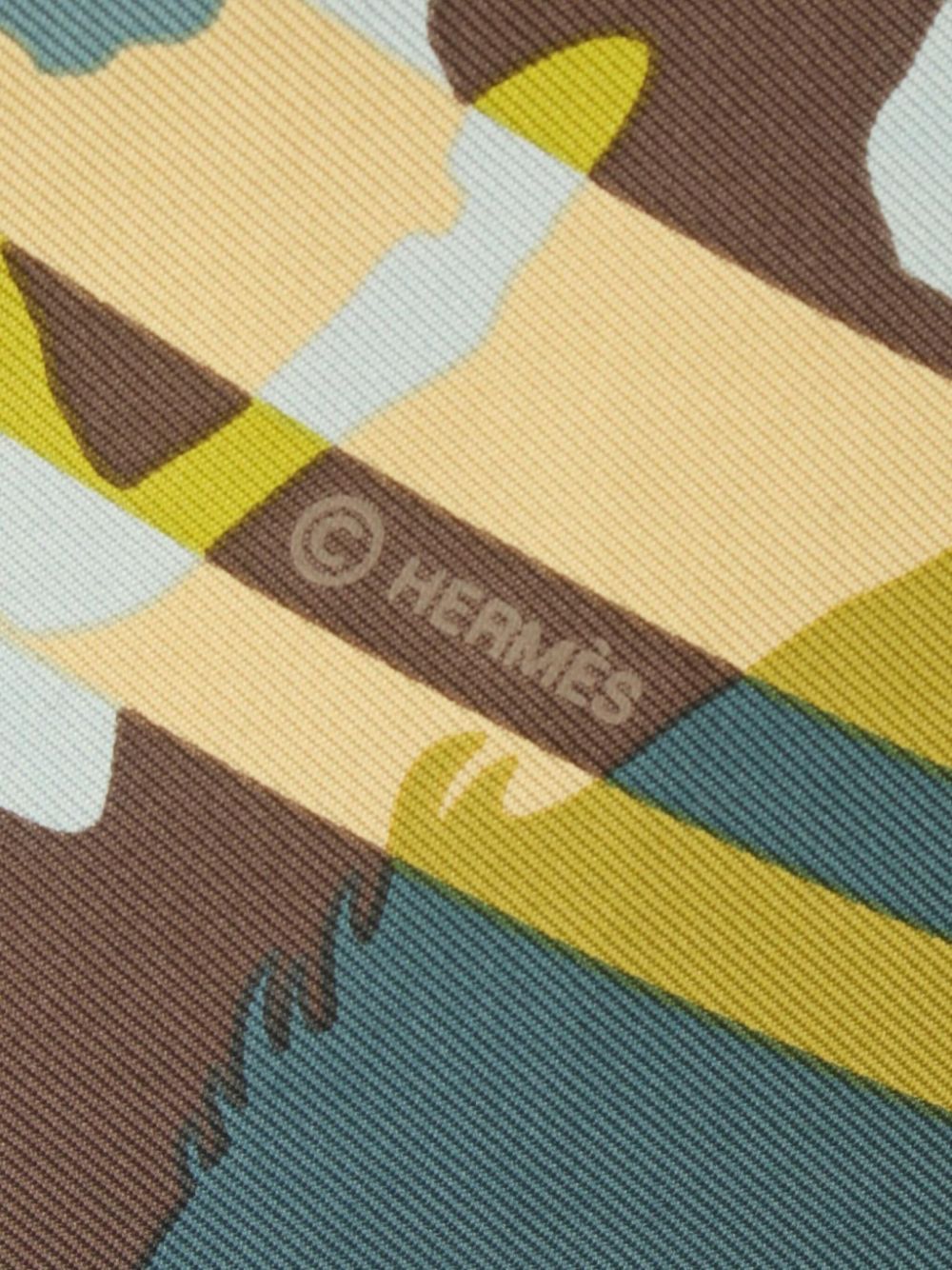 Hermès Pre-Owned 2000s Carre 90 scarf - Bruin