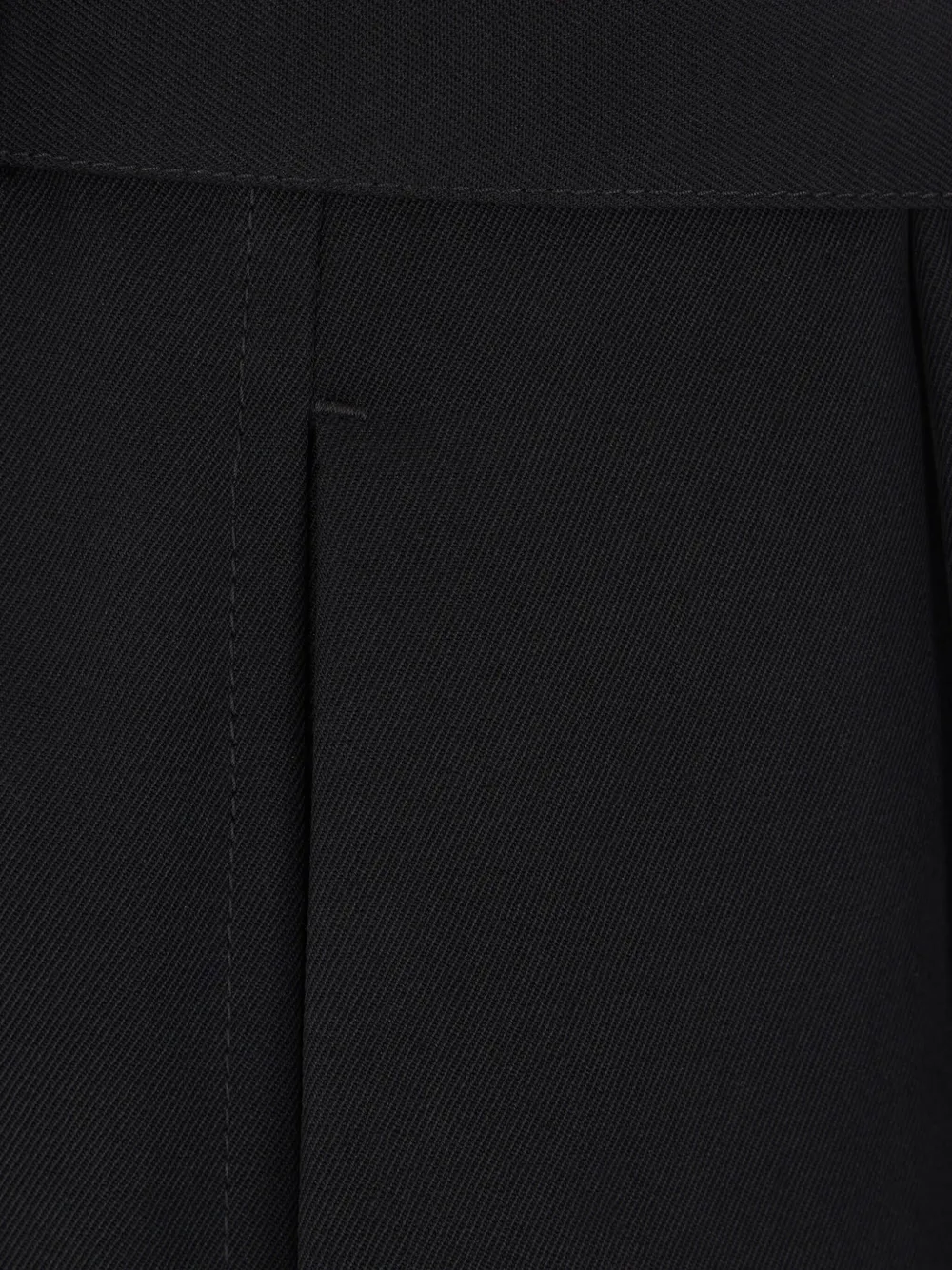 Jil Sander Gabardine bermuda shorts Zwart