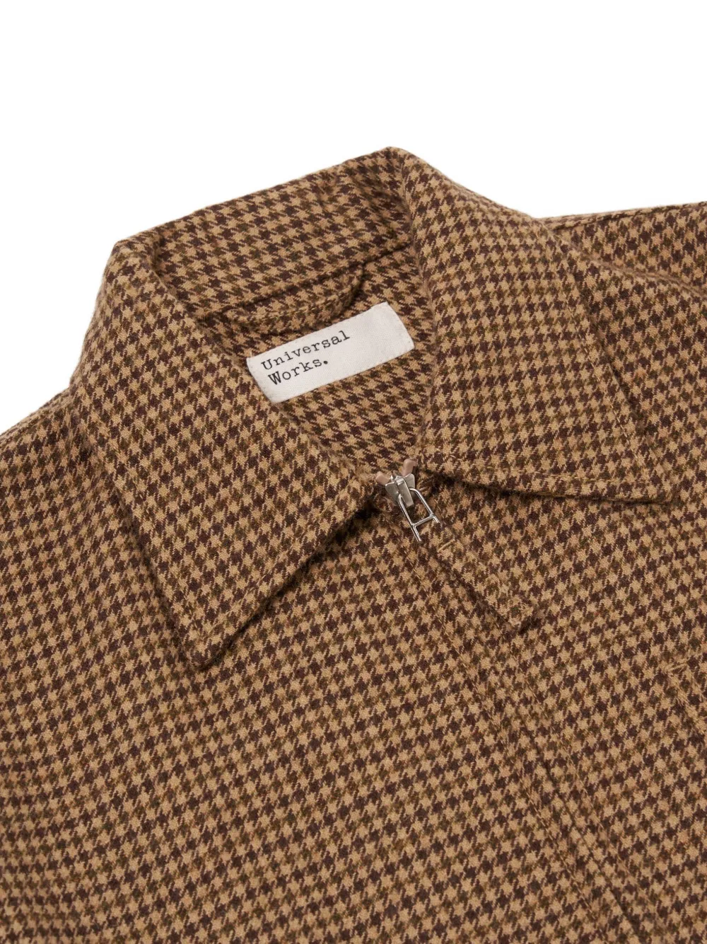 Universal Works Jack met pied-de-poule print en rits Bruin