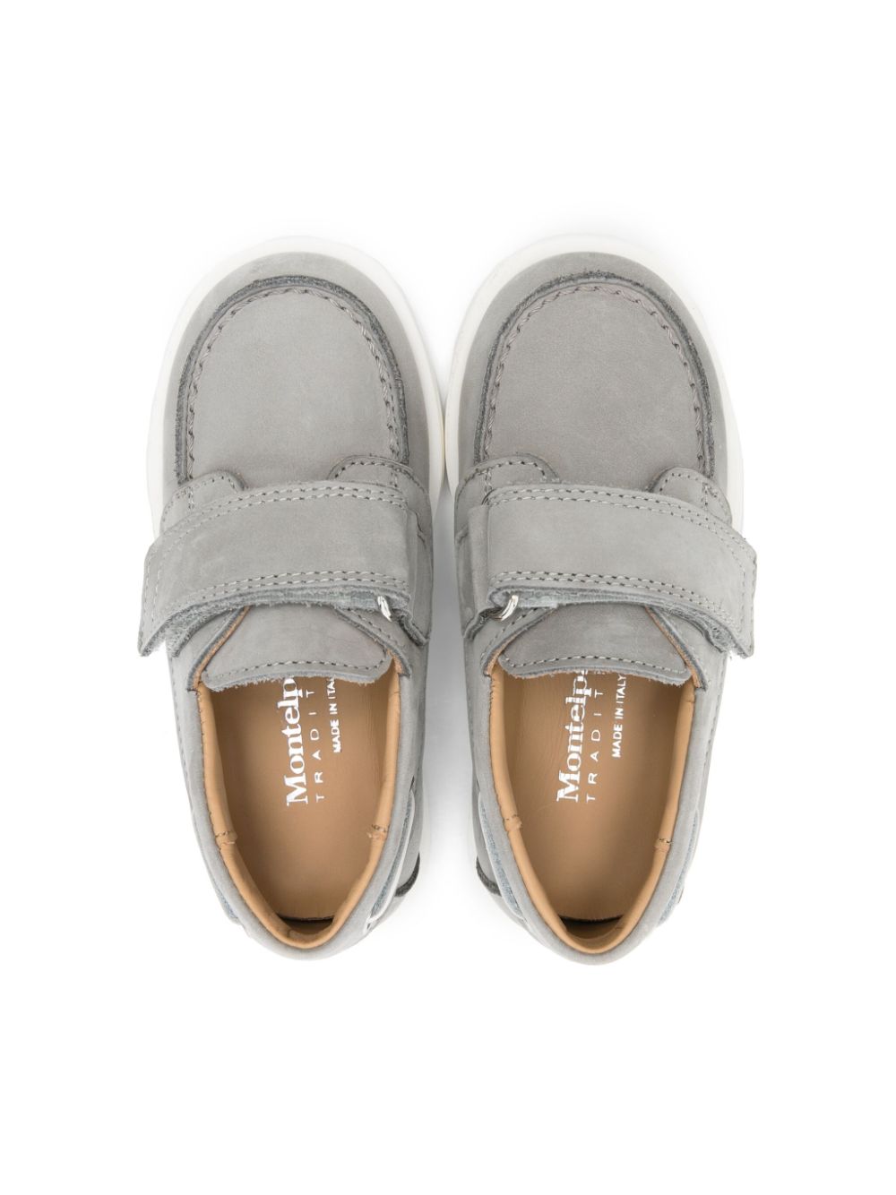 Andrea Montelpare Nubuck loafers Grijs