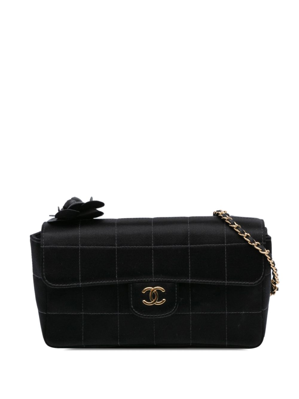 CHANEL Pre-Owned 2004-2005 Mini Choco Bar Quilted Satin Camellia Flap crossbody bag - Black