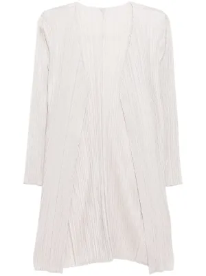 pleats please JA283 白　ジャケット　超美品！ pleats please JA283 白 ジャケット 超美品！ PLEATS PLEASE