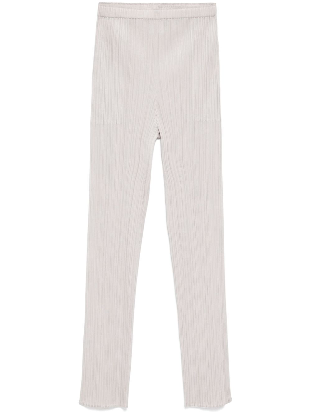 pleated trousers