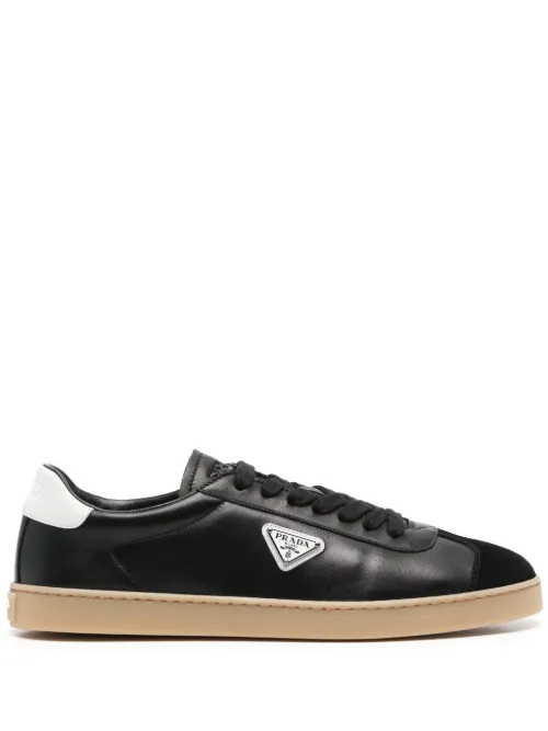 Prada baskets en cuir - Noir - Prada - Modalova
