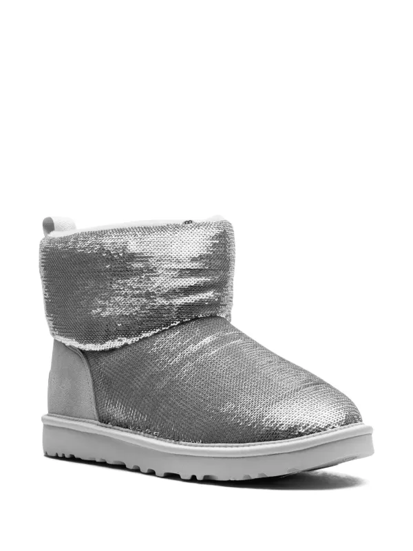 UGG Classic Mini ブーツ | シルバートーン | FARFETCH JP
