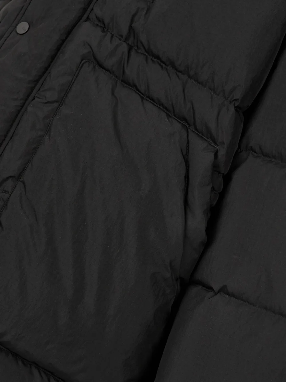Studio Tomboy Everest Down Jacket In Black