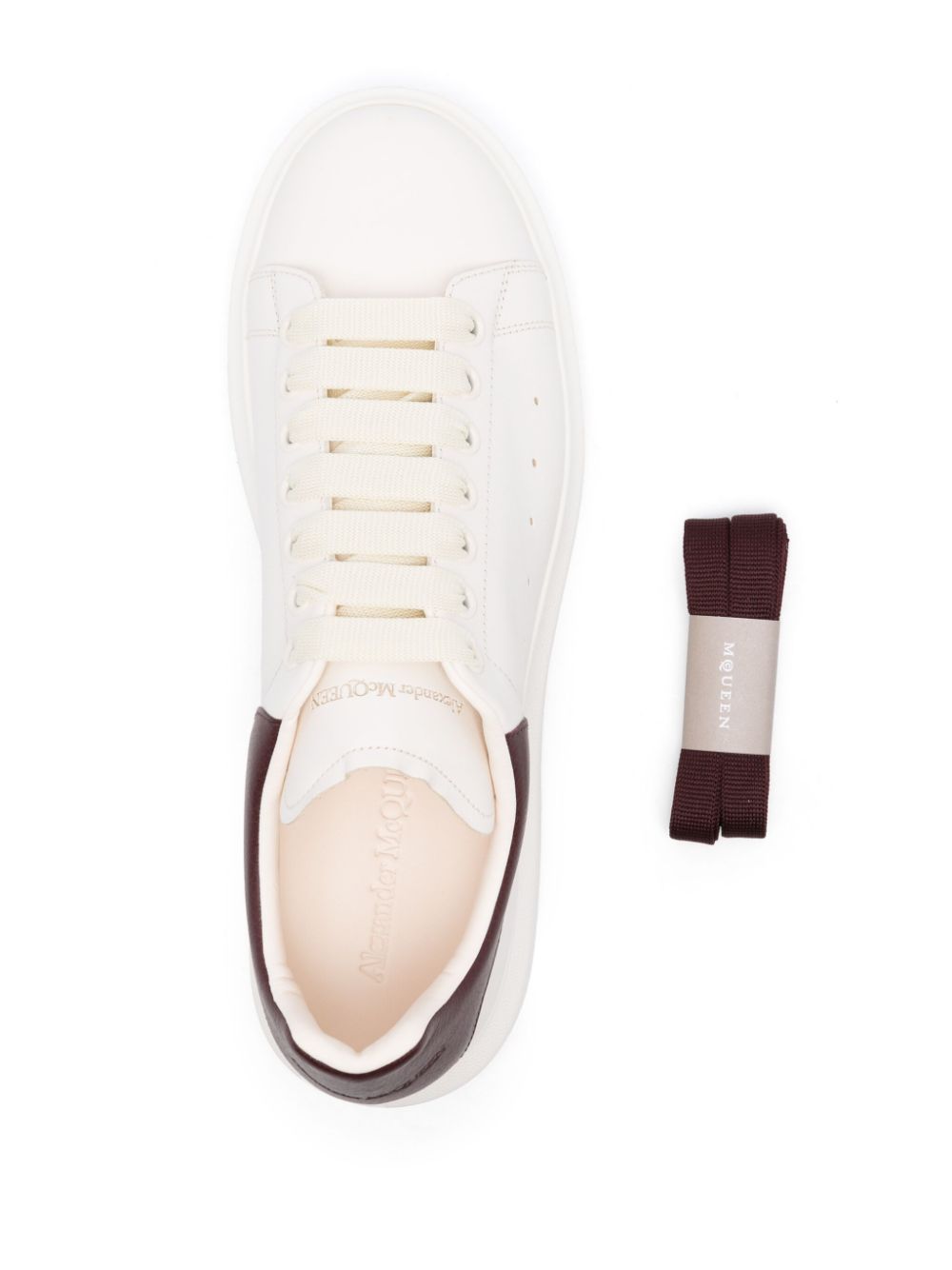 Alexander McQueen Oversized sneakers Wit