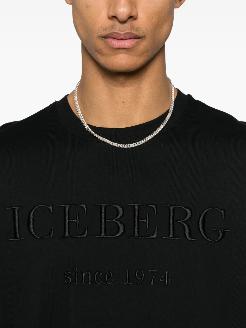 Iceberg T-shirt met geborduurd logo Zwart