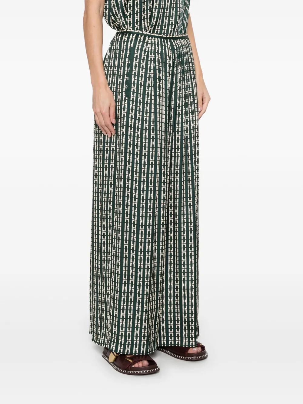 Shop Forte Forte Geometric-print Trousers In Green